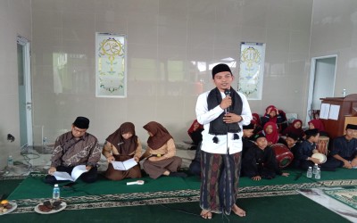 MENELADANI RASULULLAH SAW